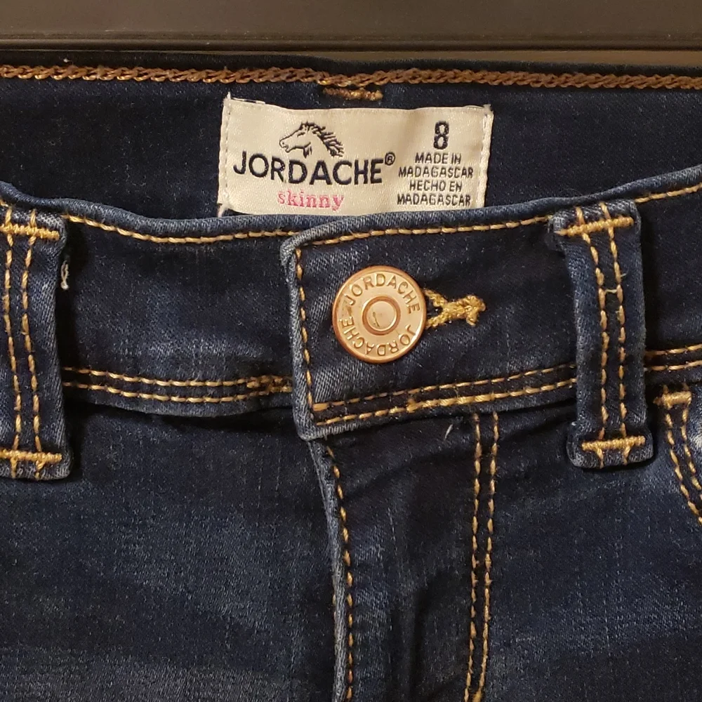 Jordache Skinnys - Picture 5 of 8